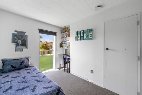 Photo of property in 30 Sutton Avenue, Clive, 4102