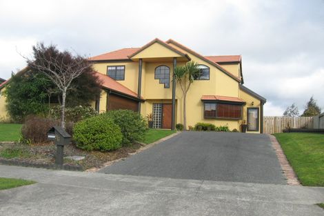 Photo of property in 96 Pacific Drive, Fitzherbert, Palmerston North, 4410