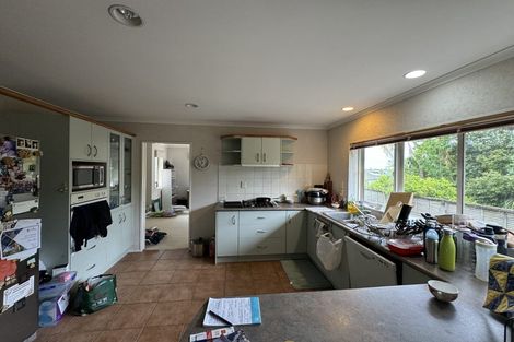 Photo of property in 6 Conacher Close, East Tamaki Heights, Auckland, 2016