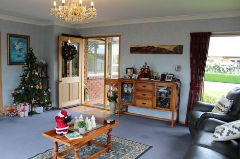 Photo of property in 74 Arthur Street, Winton, 9720