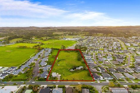 Photo of property in 68 Tapu Road, Huapai, Kumeu, 0810