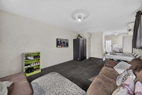Photo of property in 3/574 Hereford Street, Linwood, Christchurch, 8011