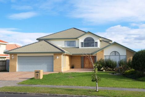 Photo of property in 7 Ambleside Drive, Northpark, Auckland, 2013