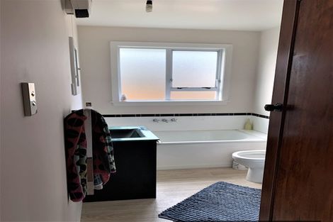 Photo of property in 4 Pamir Street, Mairehau, Christchurch, 8052