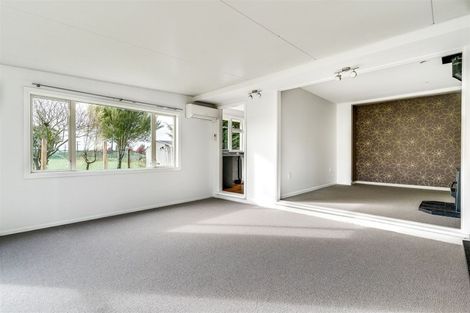 Photo of property in 3390 Main South Road, Dunsandel, 7682