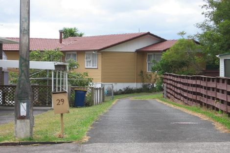 Photo of property in 29 Castleford Street, Green Bay, Auckland, 0604