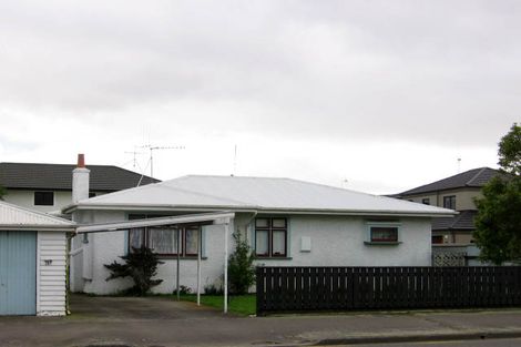 Photo of property in 147 Park Road, West End, Palmerston North, 4410