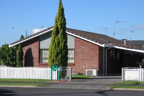 Photo of property in 60b Maygrove Drive, Orewa, 0931