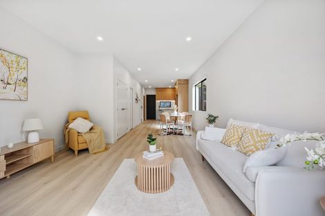 Photo of property in 72e Langana Avenue, Browns Bay, Auckland, 0630