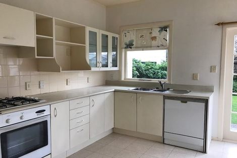 Photo of property in 35 Wilford Street, Woburn, Lower Hutt, 5011