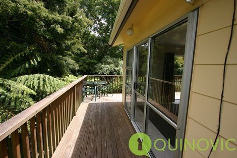 Photo of property in 2/23 Luckens Road, West Harbour, Auckland, 0618
