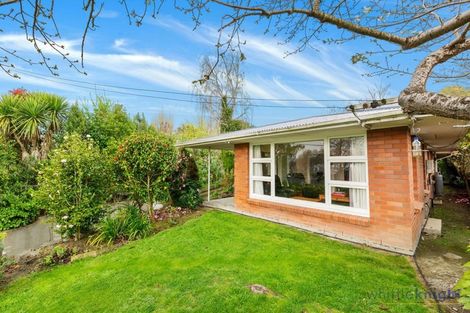 Photo of property in 213 Fifield Terrace, Opawa, Christchurch, 8023