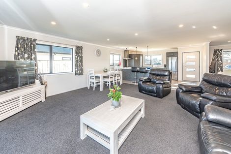 Photo of property in 41 Magnolia Crescent, Tawhero, Whanganui, 4501