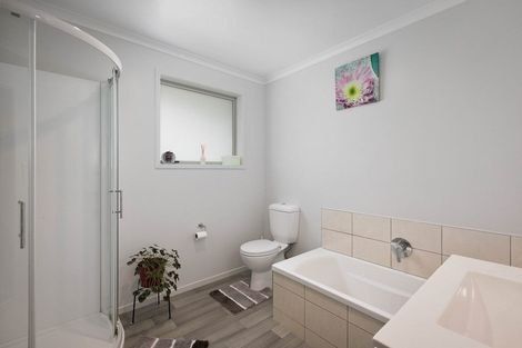 Photo of property in 78 Fairfax Crescent, Pyes Pa, Tauranga, 3112