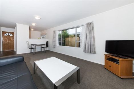 Photo of property in 1/3 Dorendia Place, Clendon Park, Auckland, 2103