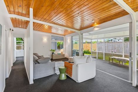Photo of property in 32 Te Moana Road, Waikanae Beach, Waikanae, 5036