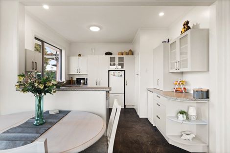 Photo of property in 10 Jubilee Street, Belleknowes, Dunedin, 9011