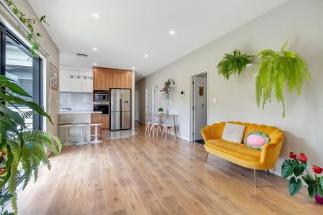 Photo of property in 5 Sapwood Crescent, Takanini, 2110