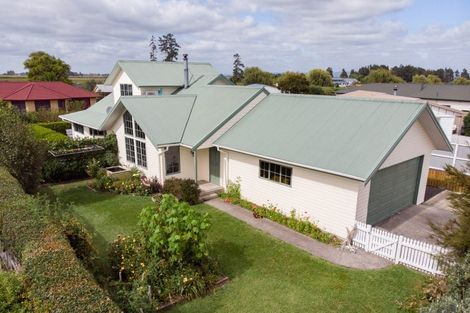 Photo of property in 27 Raratuna Street, Turua, 3574