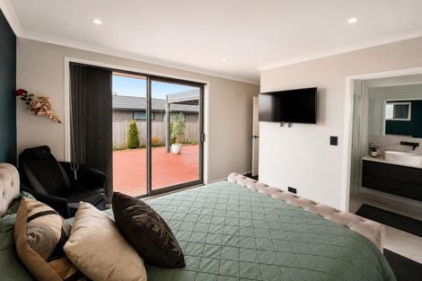 Photo of property in 42 Te Kauwhata Road, Te Kauwhata, 3710