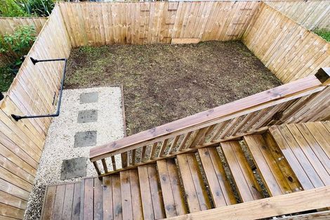 Photo of property in 11a Crestview Rise, Papakura, 2110