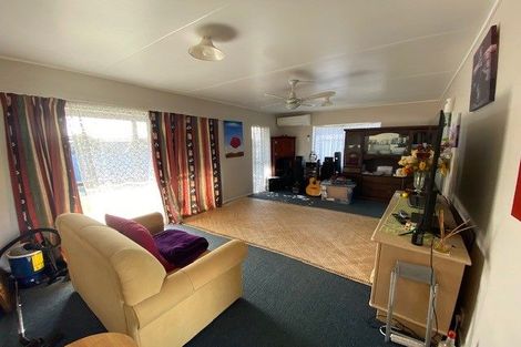 Photo of property in 51 Crawshaw Drive, Nawton, Hamilton, 3200