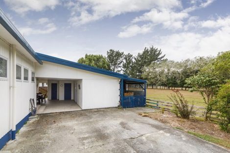 Photo of property in 8 Sicely Street, Marton, 4710