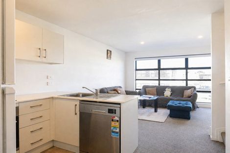 Photo of property in 58/17 Owens Place, Mount Maunganui, 3116