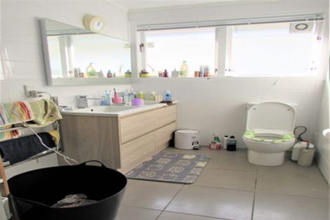 Photo of property in 16 Mission Street, Waterloo, Lower Hutt, 5011