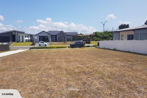 Photo of property in 53 Stace Hopper Drive, One Tree Point, 0118