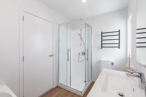 Photo of property in 2/12 Mana Avenue, Titahi Bay, Porirua, 5022