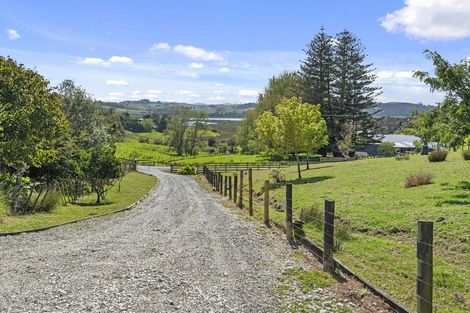 Photo of property in 10 Bennett Street, Port Albert, Wellsford, 0973