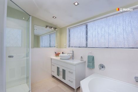 Photo of property in 61 Kinmont Crescent, Kinmont Park, Mosgiel, 9024