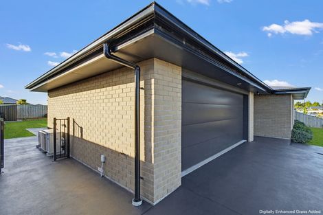 Photo of property in 32 Chris Drive, Rolleston, 7614