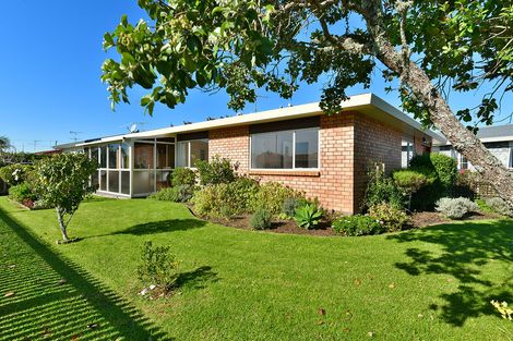 Photo of property in 36 Lakeside Drive, Pahurehure, Papakura, 2113