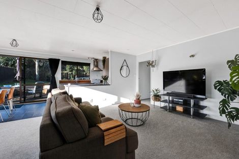 Photo of property in 5 Hobart Drive, Spotswood, New Plymouth, 4310