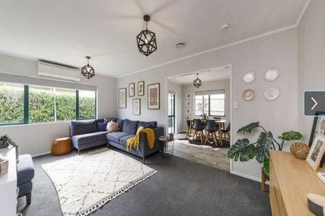 Photo of property in 102 Roberts Line, Kelvin Grove, Palmerston North, 4414