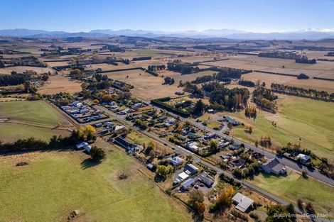 Photo of property in 21 Oxford Street, Waikari, 7420