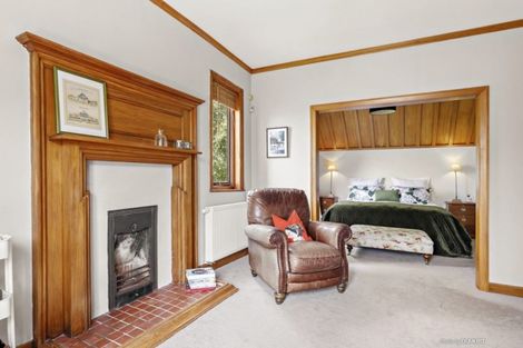 Photo of property in 51 Grafton Road, Roseneath, Wellington, 6011