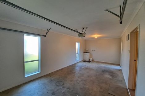 Photo of property in 17 Clemow Road, Fitzroy, New Plymouth, 4312