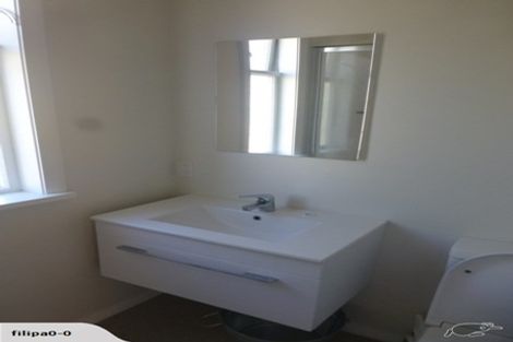 Photo of property in 156a Queens Drive, Lyall Bay, Wellington, 6022