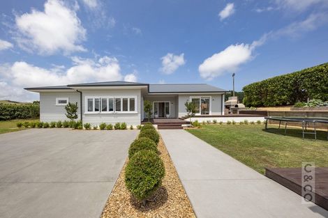 Photo of property in 246a Taiapa Road, Muriwai, Waimauku, 0881