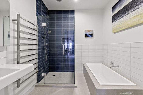 Photo of property in 28 Eden Street, Island Bay, Wellington, 6023