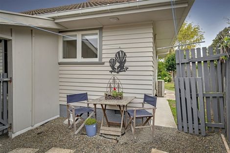 Photo of property in 24 Pembroke Street, Avondale, Christchurch, 8061