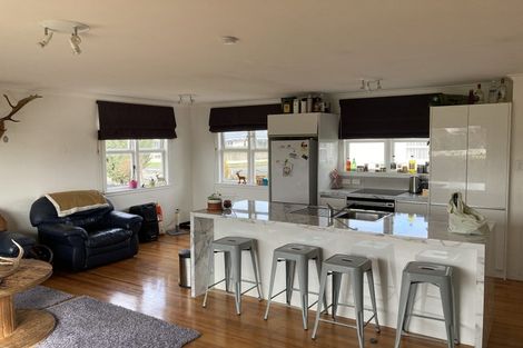 Photo of property in 19 Freyberg Street, Solway, Masterton, 5810