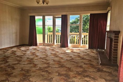 Photo of property in 128 Avondale Road, Avondale, Auckland, 1026