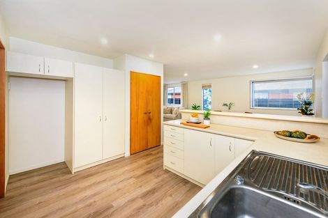 Photo of property in 76 Mary Street, Papanui, Christchurch, 8053