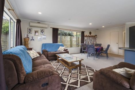 Photo of property in 106 Parnell Heights, Kelvin Grove, Palmerston North, 4414