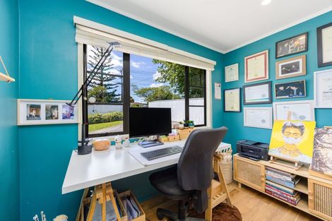 Photo of property in 2/84 Verbena Road, Birkdale, Auckland, 0626