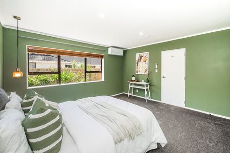 Photo of property in 15 Wedgewood Grove, Raumati Beach, Paraparaumu, 5032